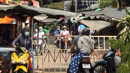 Phong tỏa khu dân cư 100 hộ dân ở Biên Hòa