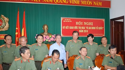 Cụm thi đua số 8 ký kết giao ước thi đua năm 2018