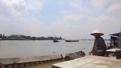 20 quầy sạp, kios chợ Tân Hạnh chìm nghỉm dưới sông Đồng Nai