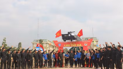 Trung đoàn Cảnh sát cơ động Đông Nam Bộ tổ chức hội trại mừng Đảng, mừng Xuân