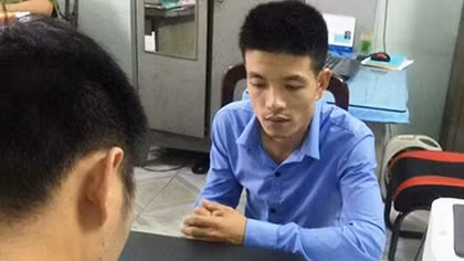 Mua súng trên mạng bán kiếm lời sẵn mâu thuẫn đem ra hù dọa