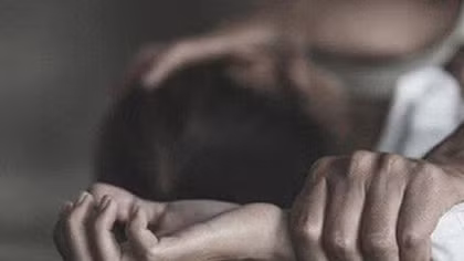 Cô gái trình báo bị hãm hiếp, cướp tài sản trong cơn mưa