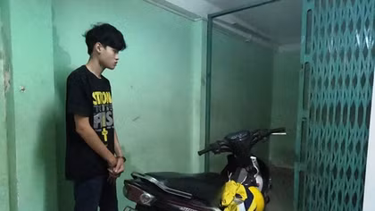 Kẻ giở trò đồi bại với người phụ nữ tâm thần đến Công an đầu thú