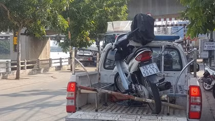 Truy đuổi kinh hoàng lúc nửa đêm, 2 thanh niên bị đâm tử vong