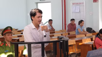 Cán bộ nhũng nhiễu đòi chung chi 5.000 USD cho giấy phép xây dựng