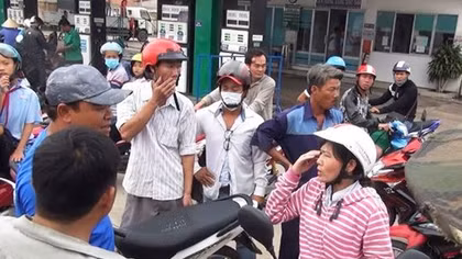 Người phụ nữ dũng cảm truy bắt tên cướp tiền học phí của con