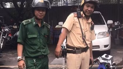 Teen "độ" xe kì quái rồi mang ra đường... "bay"