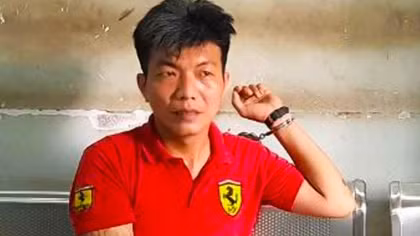 Tên cướp giật điện thoại kéo lê cô gái 500m