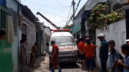 Tháo dỡ nhà, một người bị mảng tường đè tử vong