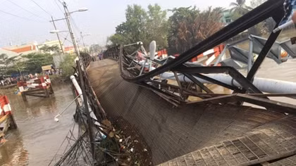 Hiện trường tan hoang vụ sập cầu Long Kiểng