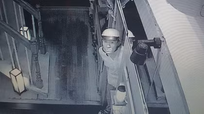 Ráo riết truy tìm hai tên trộm nhà hàng Nhật bị camera ghi lại