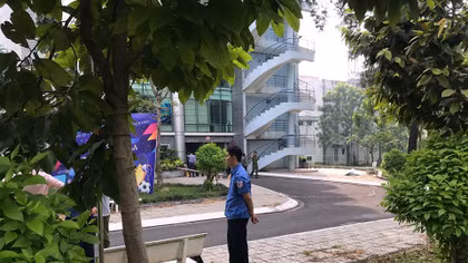 Nam sinh viên tử vong dưới tòa nhà 12 tầng sau tiếng động mạnh