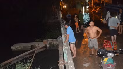 Cống ngăn triều gặp sự cố khiến nước tràn bờ bao, hàng trăm hộ dân lao đao