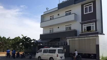 Nhà nghệ sĩ Kim Tử Long bị trộm “khoắng” gần 1 tỷ đồng