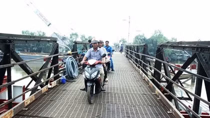 Thông xe cầu Long Kiển sau 12 ngày bị xe ben làm sập