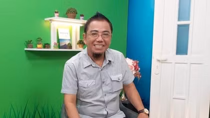 Nghệ sĩ Hồng Tơ bị bắt vì tổ chức đánh tạc tại quán cà phê của mình