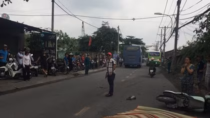 Tránh kẹt xe, xe buýt chạy sai lộ trình tông chết người