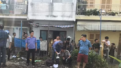 Đi tắt qua đường sắt, người đàn ông bị tàu tông tử vong