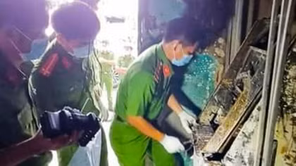 Kẻ phóng hỏa giết người bị bắt khi "lân la" gần hiện trường