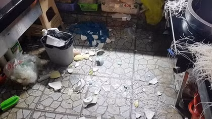 Đập phá, hành hung chủ quán vì “bị phân biệt với người nước ngoài”