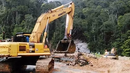 Mưa lớn sạt đèo chia cắt Đà Lạt – Nha Trang 