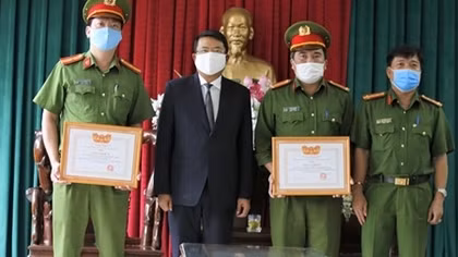 Khen thưởng đột xuất cho 2 tập thể phá án ma tuý tại Đà Lạt