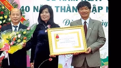Không dự hội nghị, lãnh đạo 2 sở bị phê bình