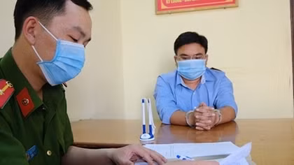 Thuê khách sạn 4 sao, trộm tài sản 500 triệu đồng