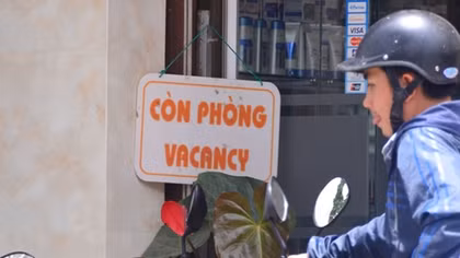 Phòng nghỉ ngày lễ “ế” la liệt, giá vẫn cao