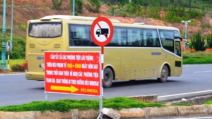 Cấm mọi phương tiện qua đèo Prenn Đà Lạt vào ban đêm