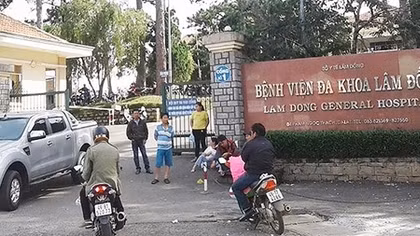 Cách ly nữ doanh nhân cùng chuyến bay với người nhiễm COVID-19