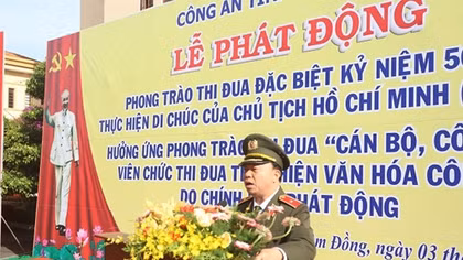  Công an Lâm Đồng mở đợt cao điểm thi đua Kỷ niệm 50 năm thực hiện Di chúc của Bác