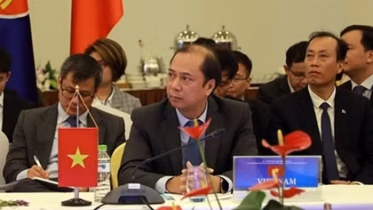 Hội nghị Quan chức cao cấp ASEAN-Trung Quốc họp bàn về ứng xử trên Biển Đông