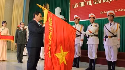 Tuyên dương nhiều tập thể, cá nhân trong phong trào vì ANTQ