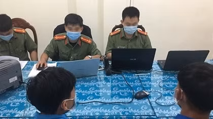 Nhóm nam sinh lớp 9 làm giả văn bản cho cả tỉnh Lâm Đồng nghỉ học