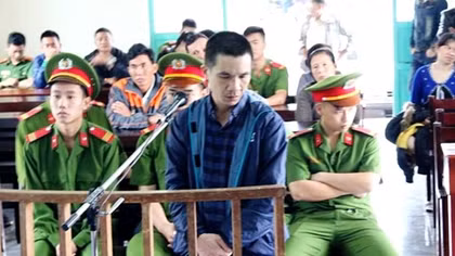 Vừa ra tù, con nghiện lại đi buôn ma túy đá
