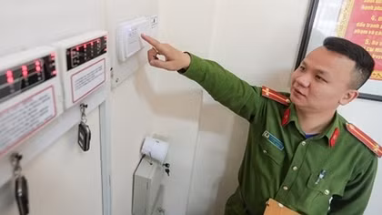 Tiếng chuông cảnh báo tội phạm ở tiệm vàng