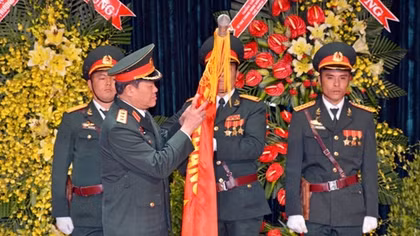 Học viện Lục quân đón nhận Huân chương Quân công Hạng Ba
