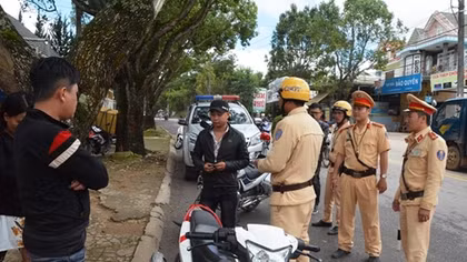 Lật tẩy 7 cơ sở “đặc sản Đà Lạt" sử dụng cò ép du khách