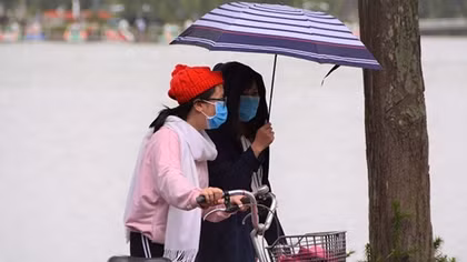 Miền Bắc nóng “chín người”, Đà Lạt nhiệt độ xuống 17 độ C