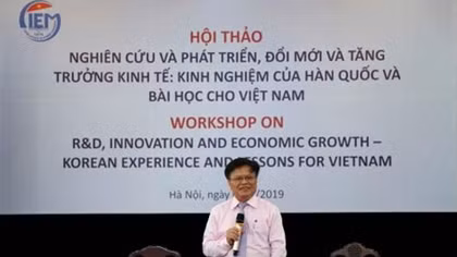 Chia sẻ kinh nghiệm về đổi mới và tăng trưởng kinh tế