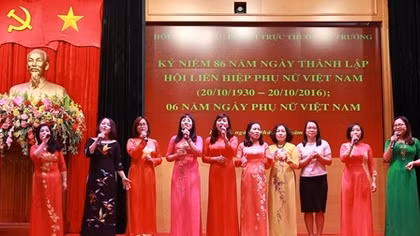 Hội Phụ nữ các đơn vị trực thuộc Bộ trưởng mít tinh kỷ niệm Ngày thành lập Hội Liên hiệp phụ nữ Việt Nam