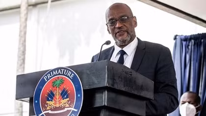 “Phao cứu sinh” cho Haiti giữa giông tố chính trị
