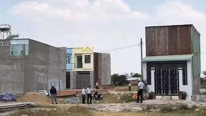 Xây dựng trái phép ở TP HCM "nóng" trở lại