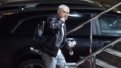 Mourinho bỏ qua CSKA Moscow, hướng tới derby Manchester