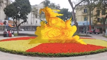 Thận trọng với đề xuất đặt biểu tượng rùa vàng tại Hồ Gươm