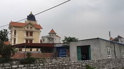 Cơ quan quản lý làm ngơ trước tình trạng xây nhà trên đất nông nghiệp?