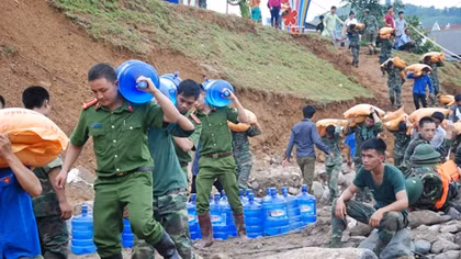 Nơi "rốn lũ" Mường La đậm dấu chân anh