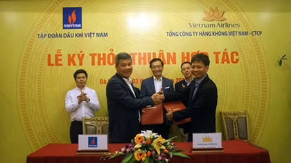 Tập đoàn Dầu khí Việt Nam và TCT Hàng không Việt Nam Ký thỏa thuận hợp tác 