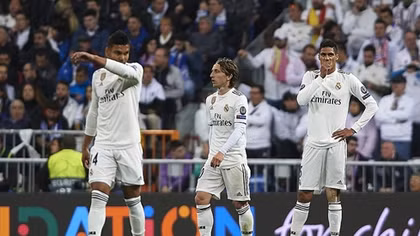 Thua tan nát tại Bernabeu, Real thành cựu vương